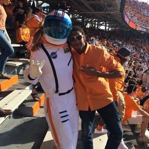 Meet your Posher, Isaiah